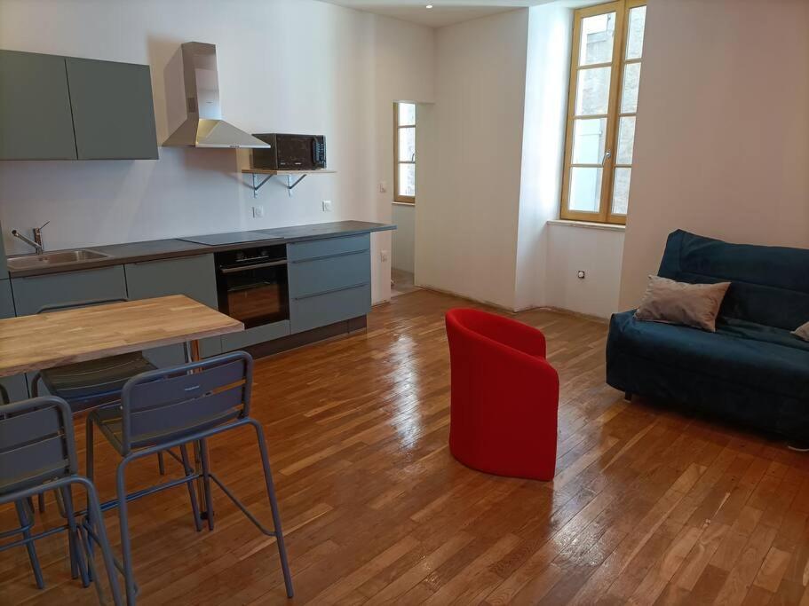 Appartement 1Er Etage Largentière Eksteriør billede