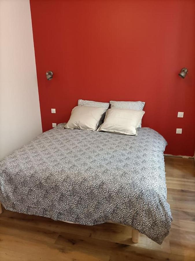 Appartement 1Er Etage Largentière Eksteriør billede